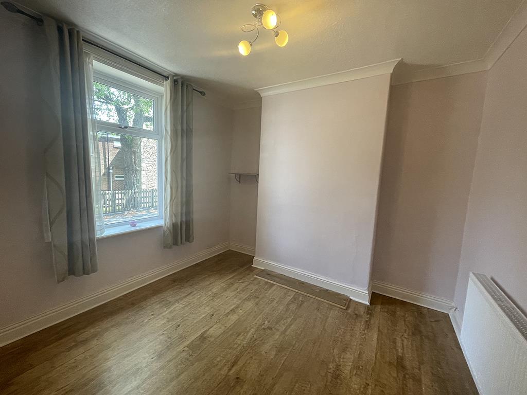 2 bedroom mid terrace house SSTC in Barnoldswick - IMG_4763.jpg